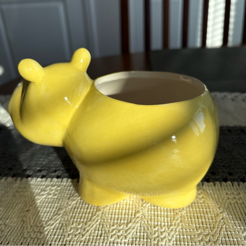 Yellow Hippo Ceramic Planter - Picture 4 of 7